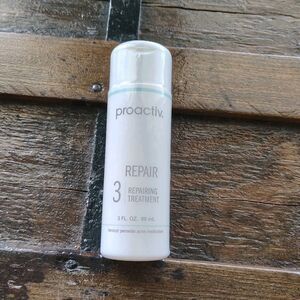 New Sealed PROACTIV REPAIRING TREATMENT Lotion Step 3 oz Acne Care